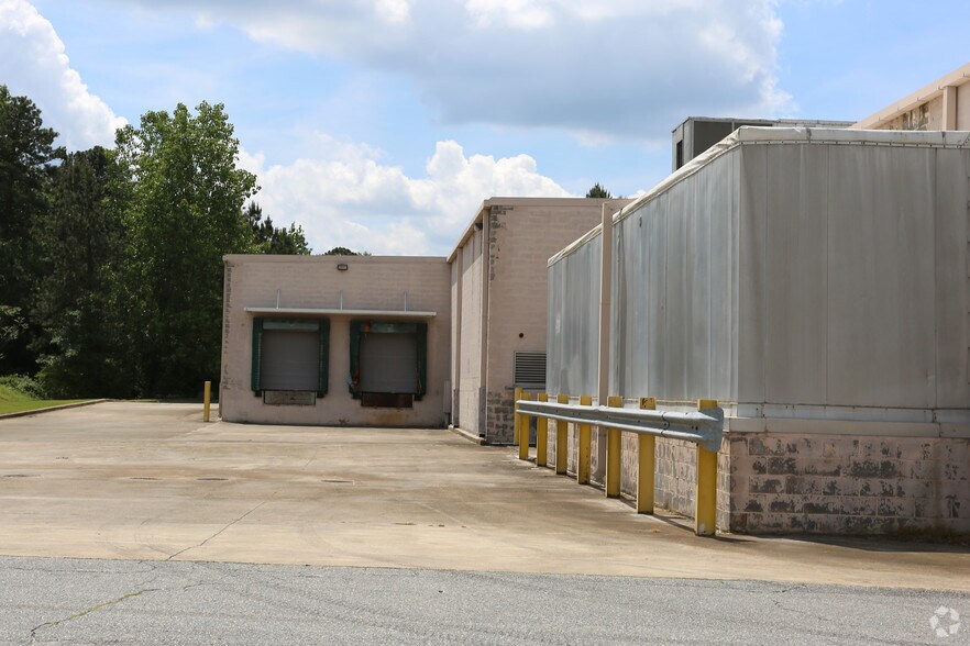 More Photos Of 9105 Hickory Flat Hwy, Woodstock Unknown For Lease