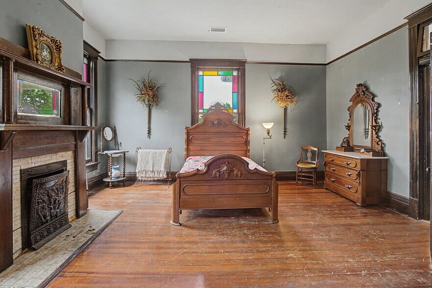More Photos Of 118 Hwy 309 S, Byhalia Lodge Meeting Hall For Sale