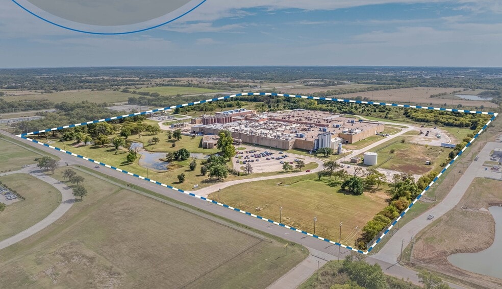 More Photos Of 41501 Wolverine Rd, Shawnee Manufacturing For Sale