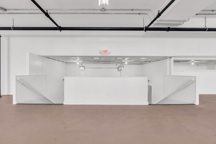 More Photos Of 1 American Legion Dr, Keyport General Retail For Lease