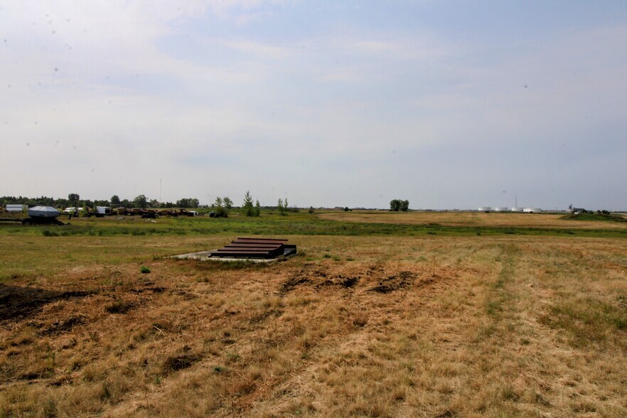 More Photos Of 8401 NW 282nd St, Berthold Warehouse For Sale