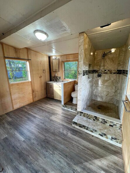 More Photos Of 22754 Salem Tower Rd rd, Perry Manufactured Housing Mobile Home Park For Sale