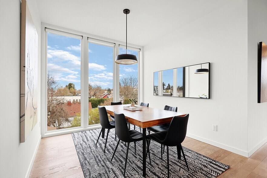 More Photos Of 1375 N Wygant ST, Portland Apartments For Sale