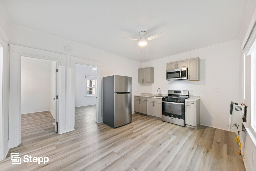 More Photos Of 721 E 7th St, Long Beach Apartments For Sale