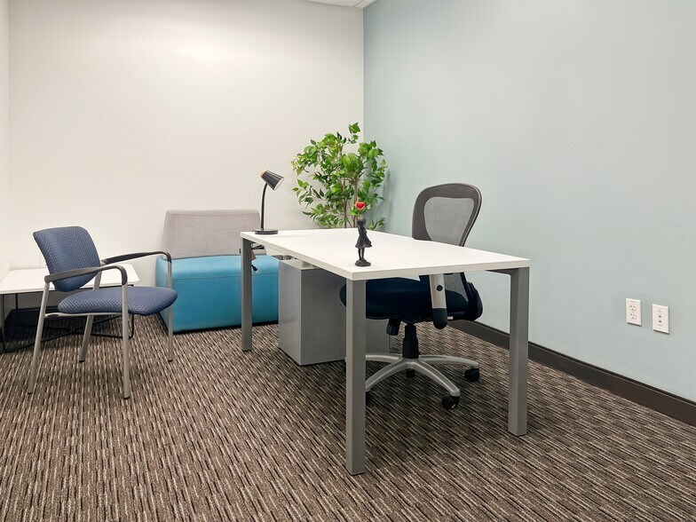 More Photos Of 325 N Saint Paul St, Dallas Coworking Space