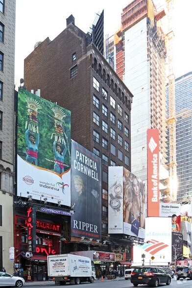 More Photos Of 721-723 7th Ave, New York Office For Sale