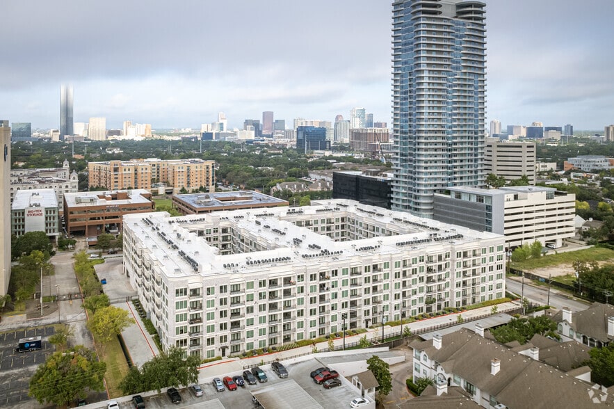 More Photos Of 3015 Weslayan St, Houston Apartments For Lease