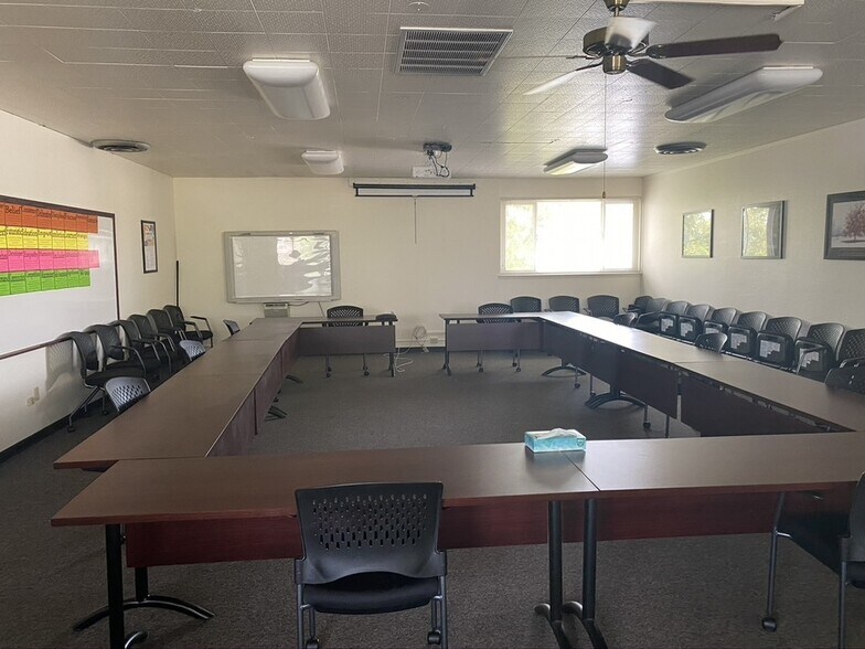 More Photos Of 420 E Laurel St, Willows Office Residential For Sale