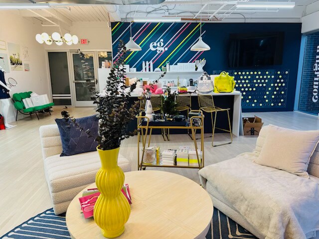More Photos Of 125 Main St, Westport General Retail For Lease