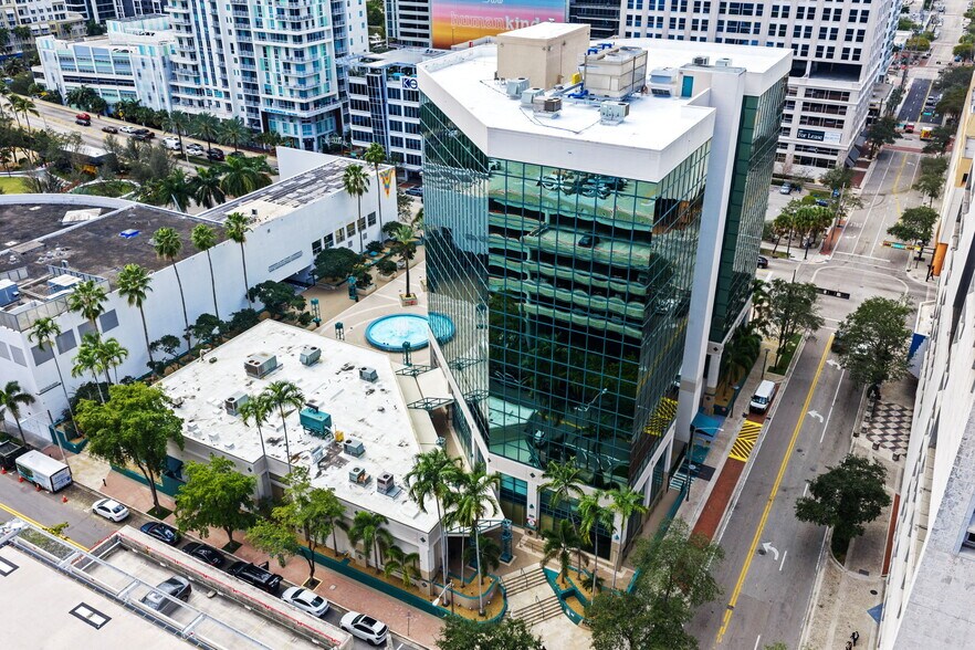 More Photos Of 200 S Andrews Ave, Fort Lauderdale Medical For Lease
