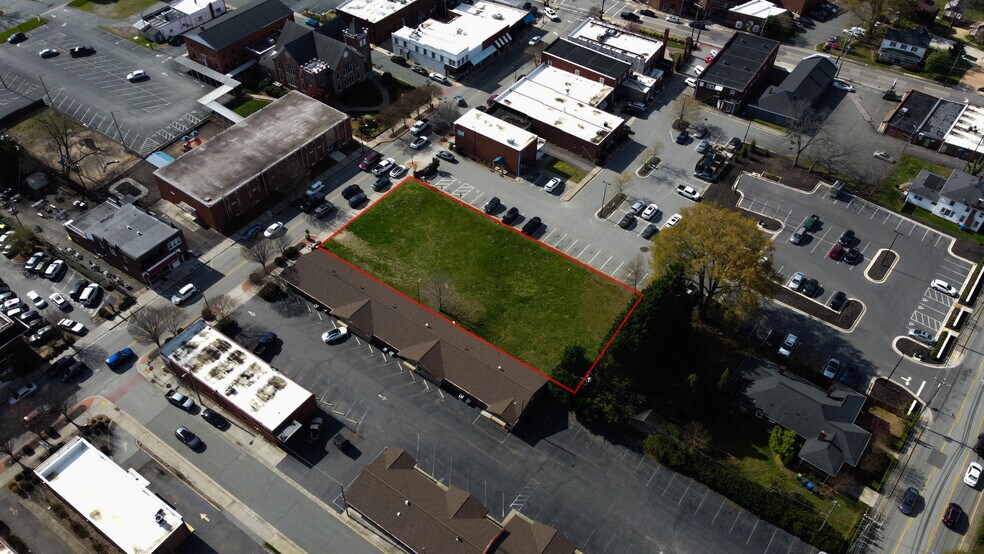 More Photos Of 133 N Main St, Kernersville Land For Sale
