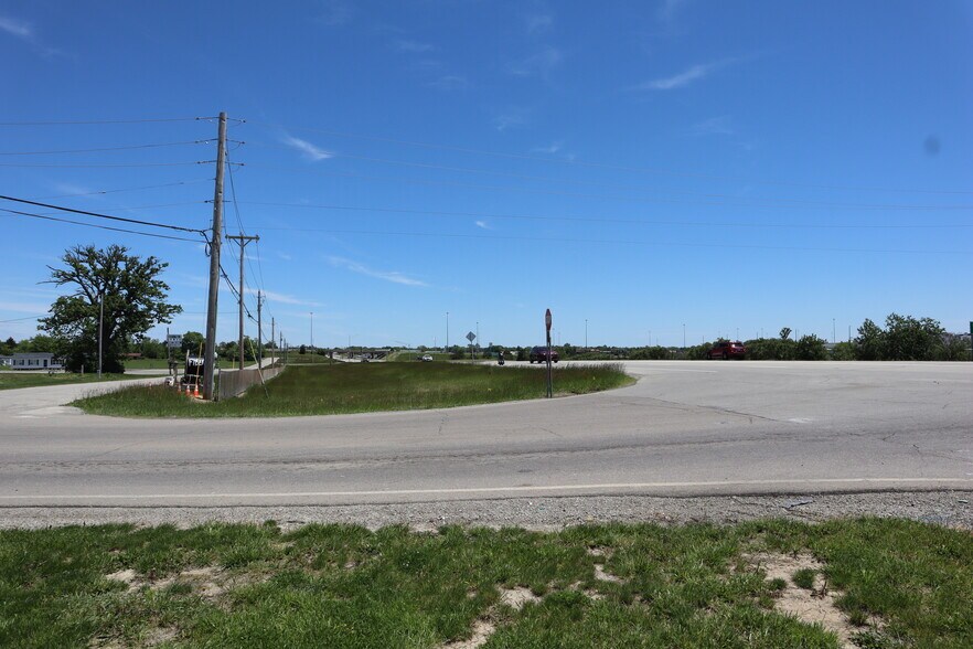 More Photos Of 2080 US Highway 22 NW, Washington Court House Land For Sale