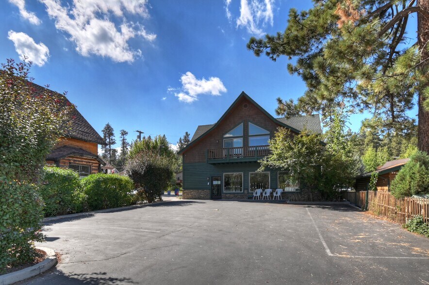 More Photos Of 42561 Moonridge Rd, Big Bear Lake Office For Sale