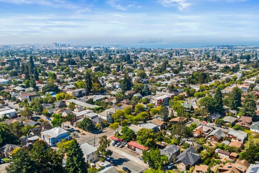 More Photos Of 1745 Cedar St, Berkeley Land For Sale