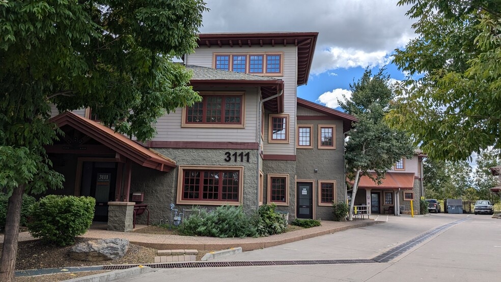 Primary Photo Of 3111 N Caden Ct, Flagstaff Showroom For Lease