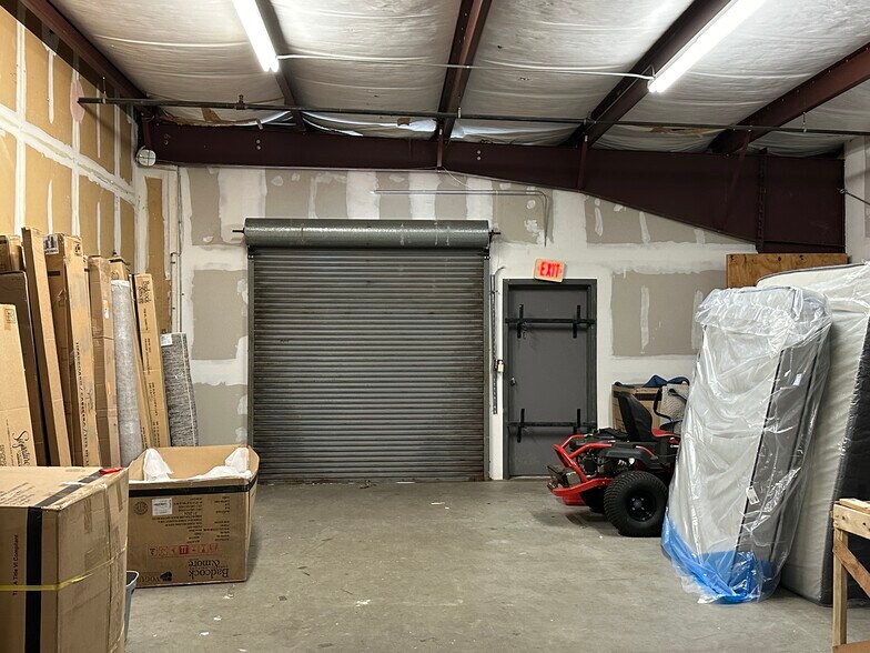 More Photos Of 1631 S State Road 15A, Deland Freestanding For Sale