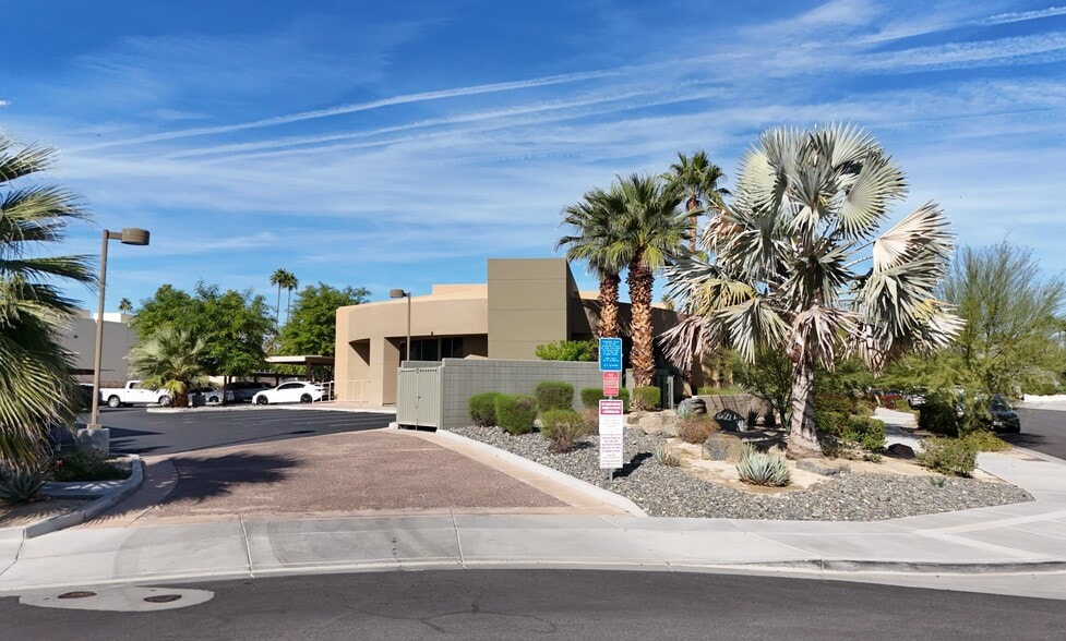 More Photos Of 1801 E Tahquitz Canyon Way, Palm Springs Medical For Sale