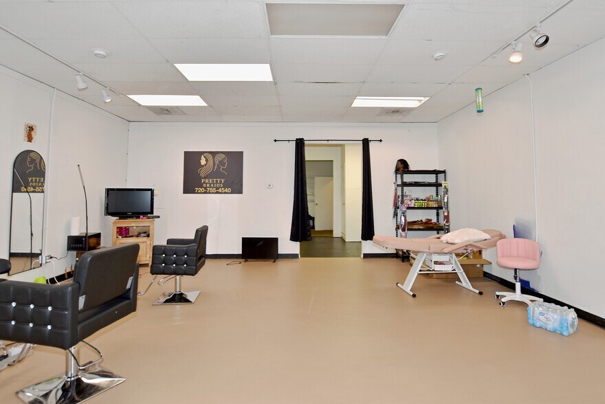 More Photos Of 2400-2408 8th Ave, Greeley Storefront Retail Office For Lease