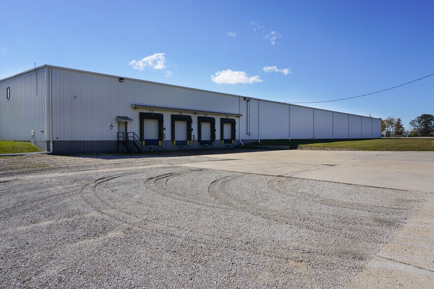 More Photos Of 3801 Hypoint Blvd, Rolla Warehouse For Lease