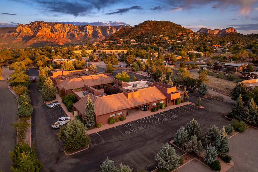 Primary Photo Of 95 Soldiers Pass Rd, Sedona Medical For Lease