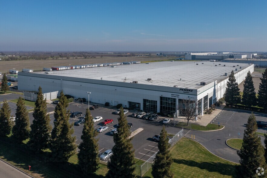 More Photos Of 4512 Frontier Way, Stockton Food Processing For Lease