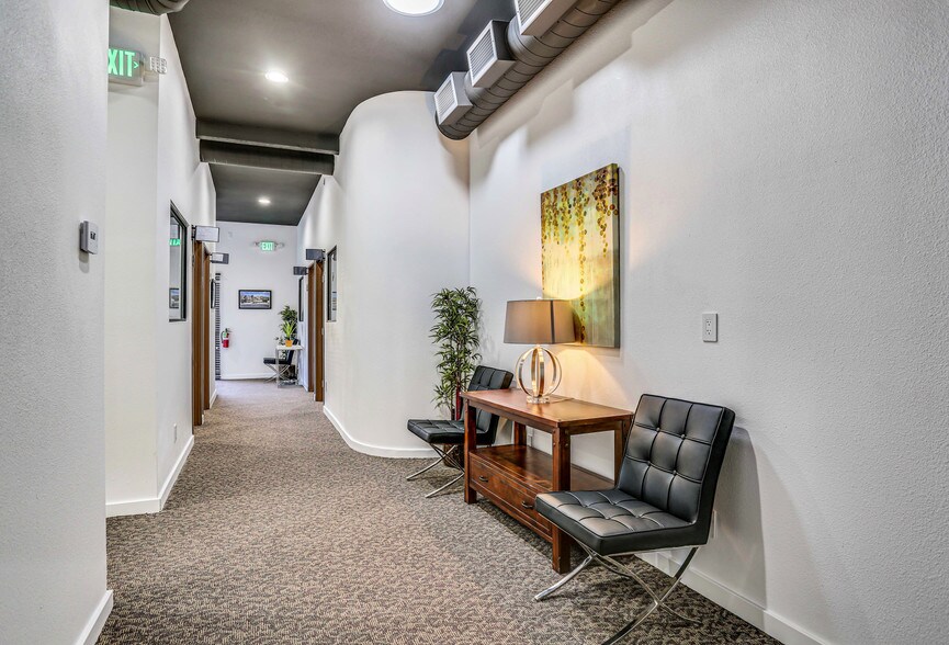 More Photos Of 750 E Tahquitz Canyon Way, Palm Springs Office For Lease
