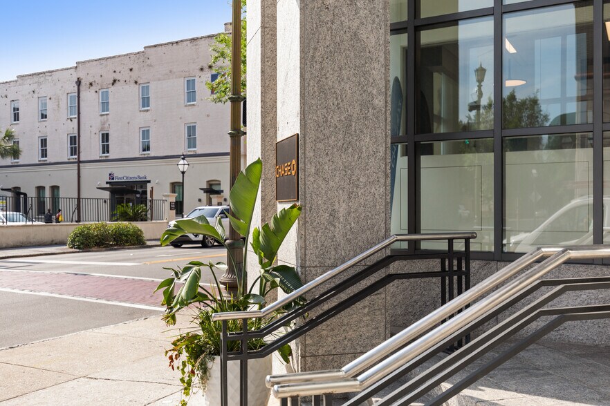 More Photos Of 177 Meeting St, Charleston Medical For Lease