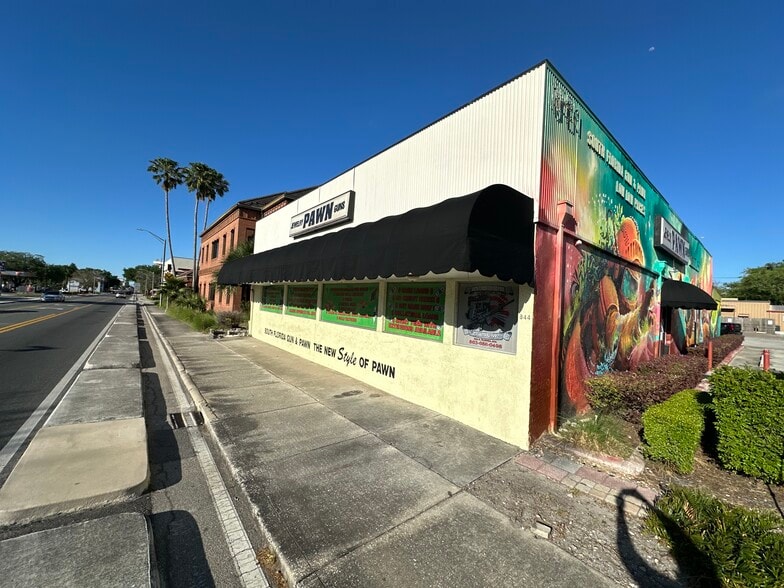 More Photos Of 844 S Florida Ave, Lakeland Freestanding For Sale