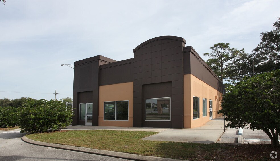 More Photos Of 14444 Beach Blvd, Jacksonville Unknown For Lease