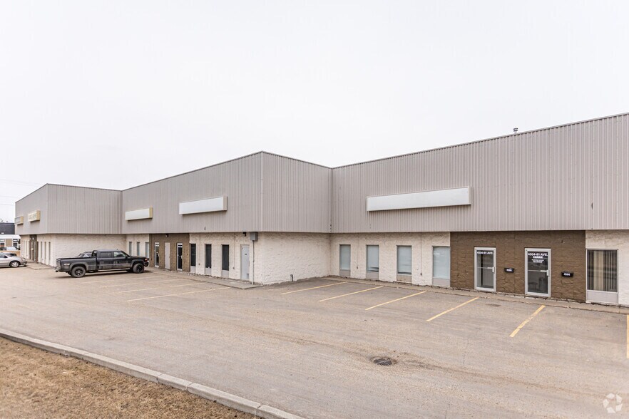 Primary Photo Of 4516 81st Ave NW, Edmonton Flex For Lease