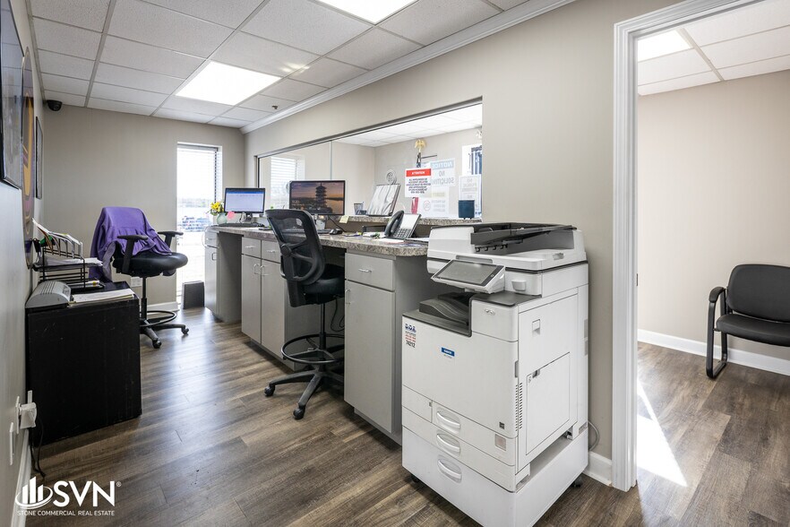 More Photos Of 100 Seventy Six Blvd, Berea Industrial For Lease