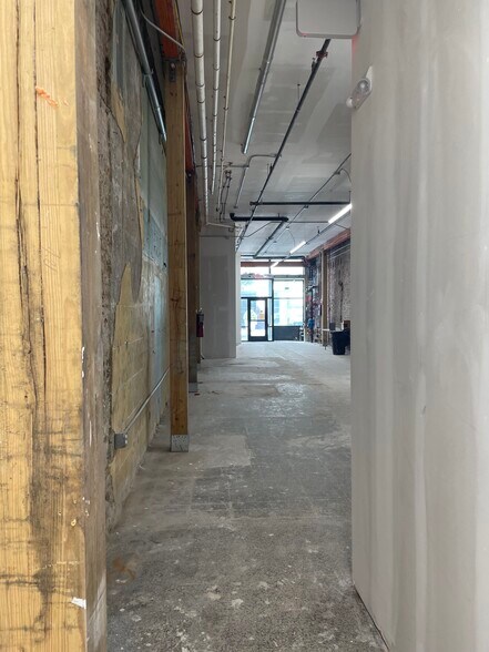 More Photos Of 419 Union St, Nashville Storefront For Lease
