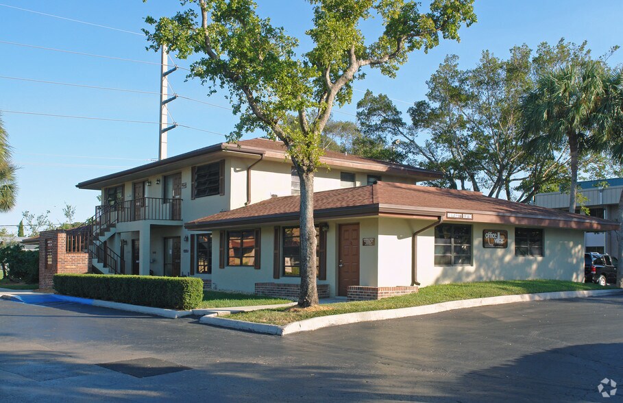 More Photos Of 120 S University Dr, Plantation Unknown For Sale