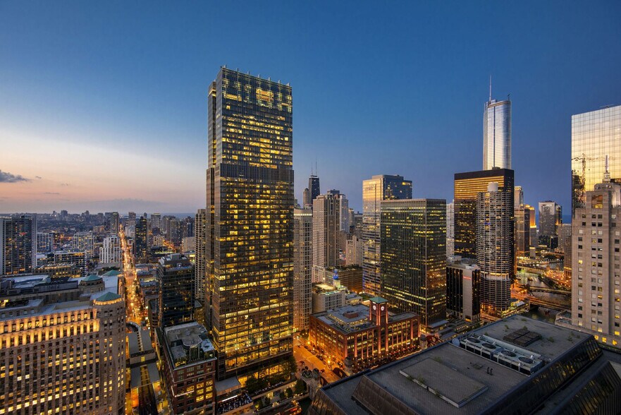 More Photos Of 210 N Wells St, Chicago Apartments For Lease