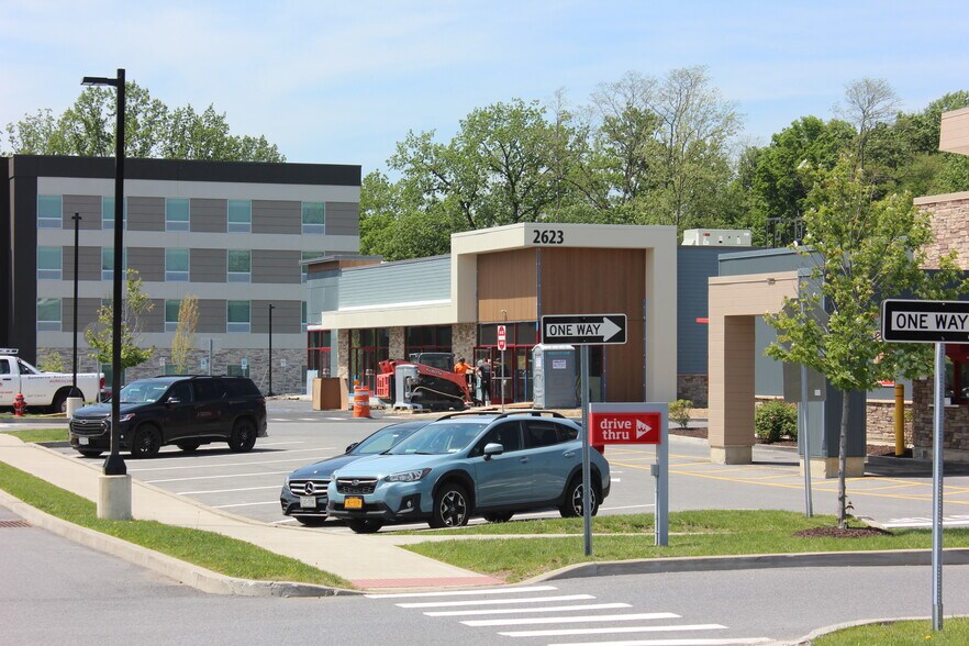 More Photos Of 2627 South Rd, Poughkeepsie Unknown For Lease