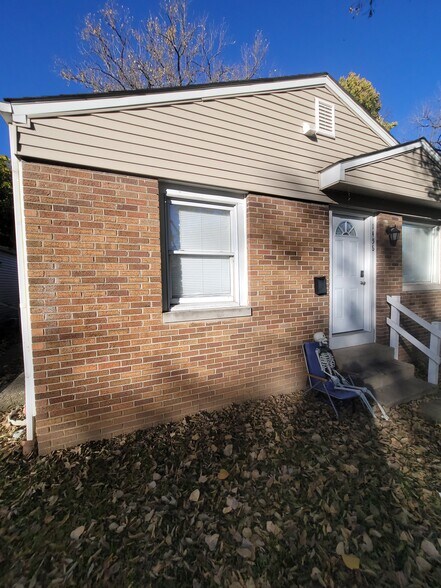 More Photos Of 1458 W 32nd St, Indianapolis Apartments For Sale