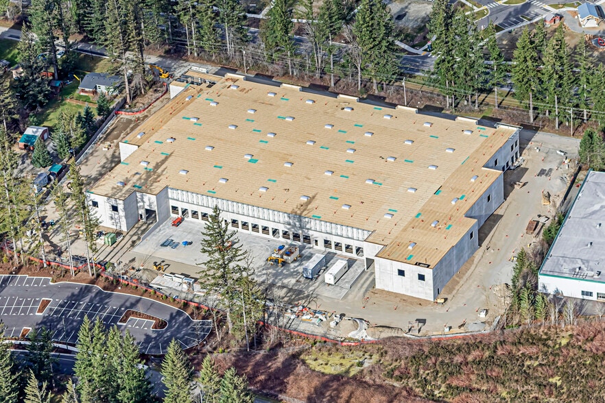 More Photos Of 44003 SE Tanner Rd, North Bend Warehouse For Lease