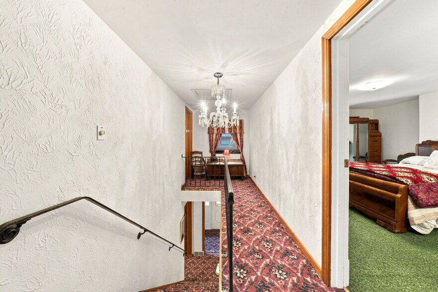More Photos Of 1519 Renton Rd, Pittsburgh Funeral Home For Sale