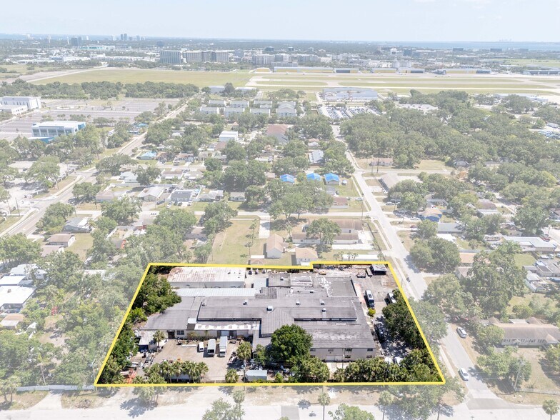 More Photos Of 4214 W Virginia Ave, Tampa Warehouse For Lease