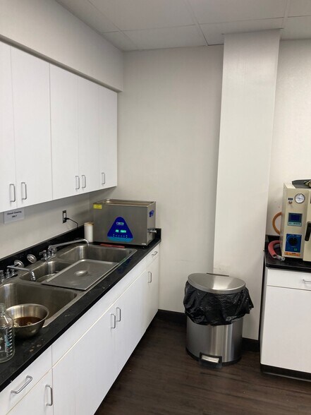 More Photos Of 2525 Hougton Ave, South Boston Manufacturing For Lease