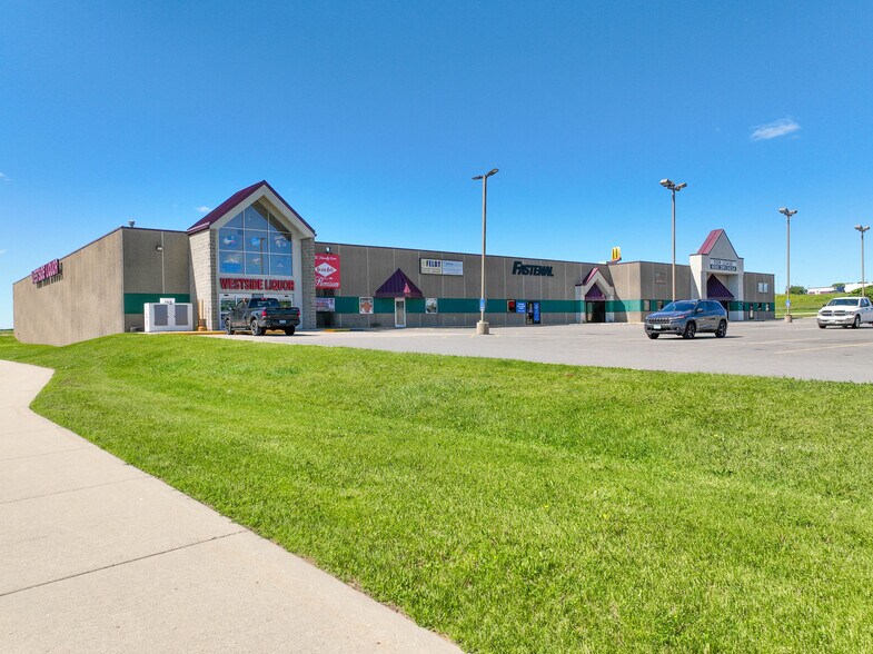 More Photos Of 1227 Timberlane Dr, Sauk Centre General Retail For Sale