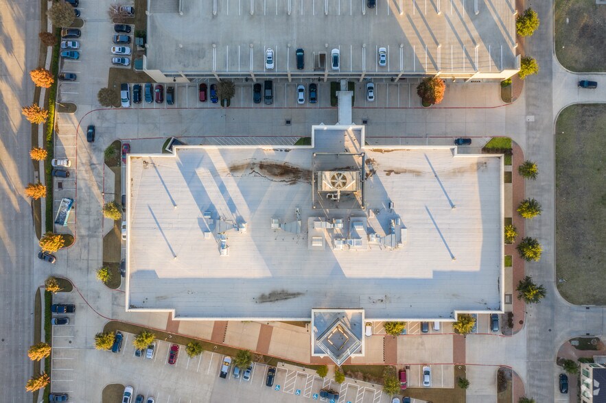 More Photos Of 7800 N Dallas Pky, Plano Office For Lease