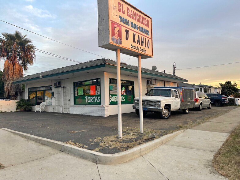 Primary Photo Of 902 E 18th St, National City Freestanding For Sale