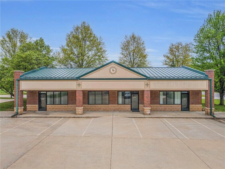 More Photos Of , Trimble Office For Sale