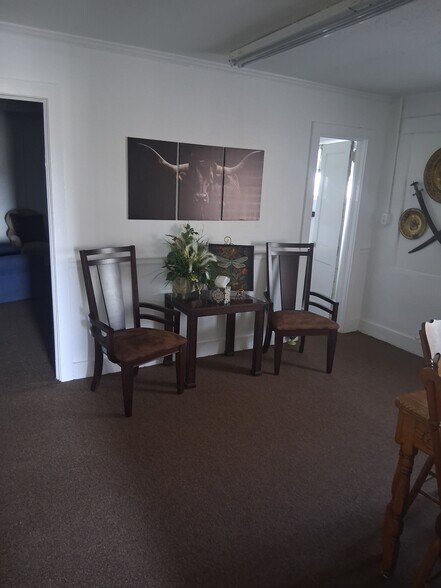 More Photos Of 4453 Broadway, Macon-Bibb Distribution For Lease