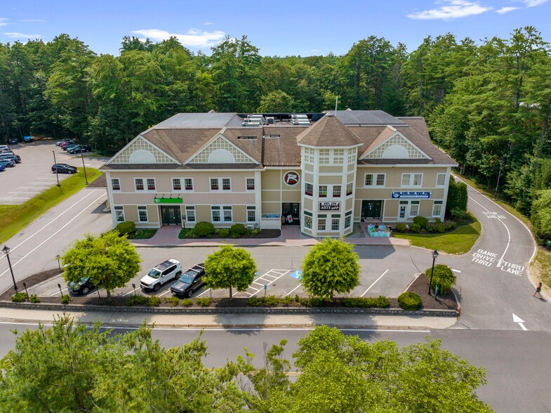 Primary Photo Of 10 Tibbetts Dr, Brunswick Medical For Sale