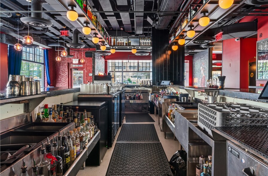 More Photos Of 1520 14th St NW, Washington Apartments For Lease