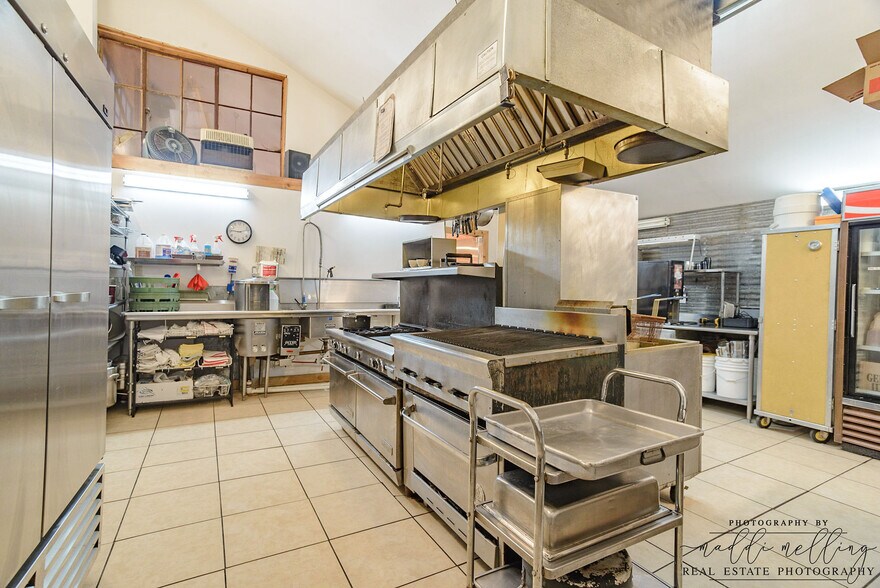 More Photos Of 197 W 200 S, Parowan Restaurant For Sale