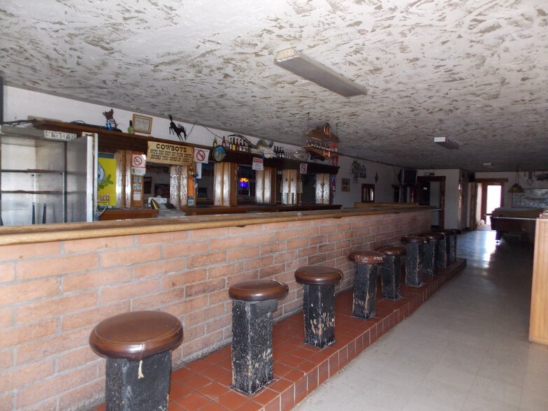 More Photos Of 104 W Murphy Ave, Gila Bend Bar For Sale