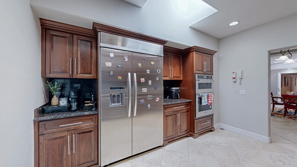More Photos Of 139 N Grand Ave, Pullman Apartments For Sale